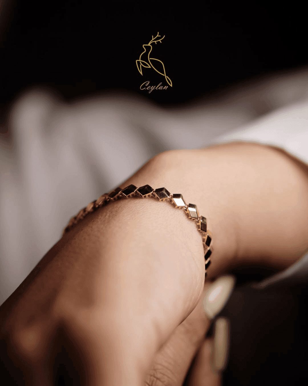 خرید طلا و جواهر